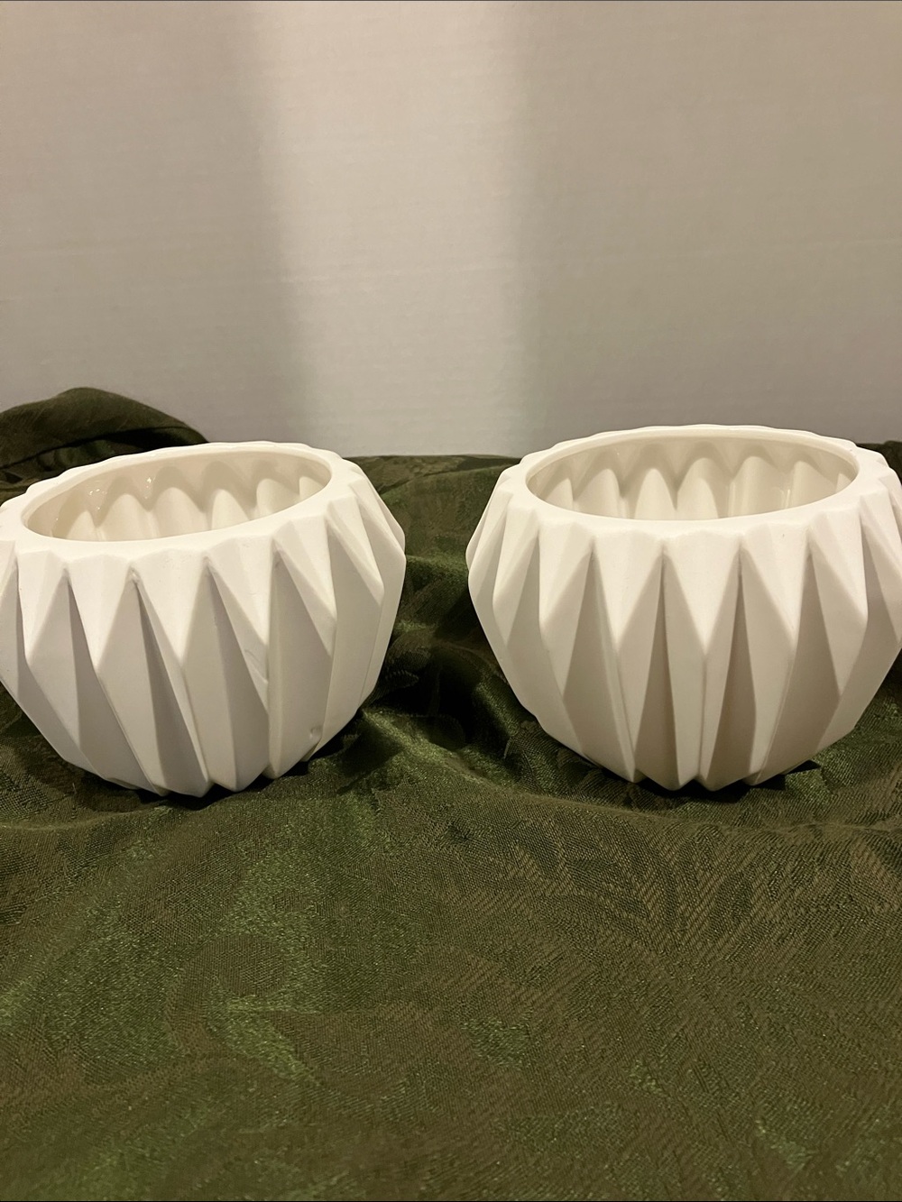 Modern White Geometric Ceramic Vase Bowl - Home Accents